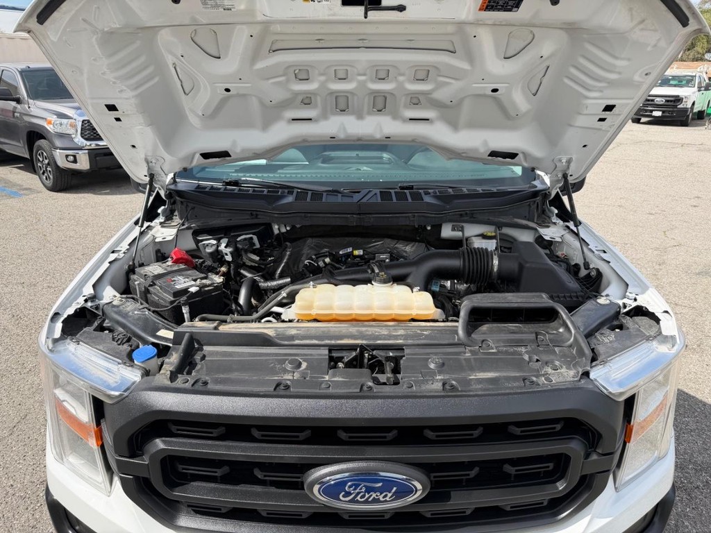 Ford F-150 Vehicle Full-screen Gallery Image 46