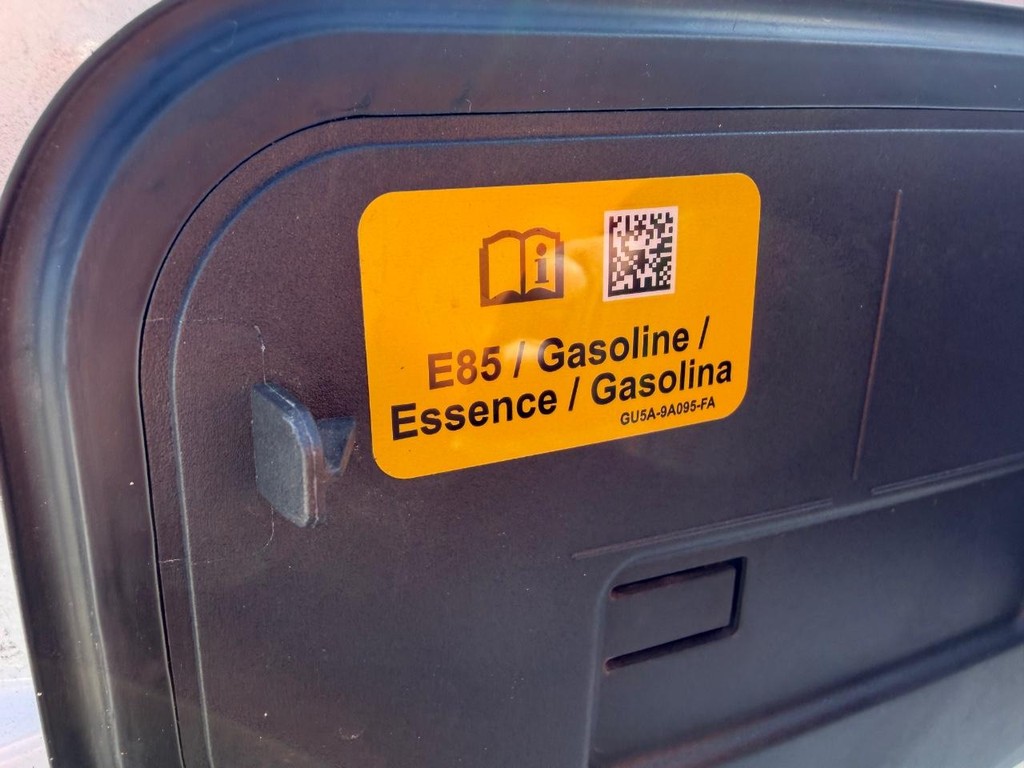 Ford F-150 Vehicle Full-screen Gallery Image 37