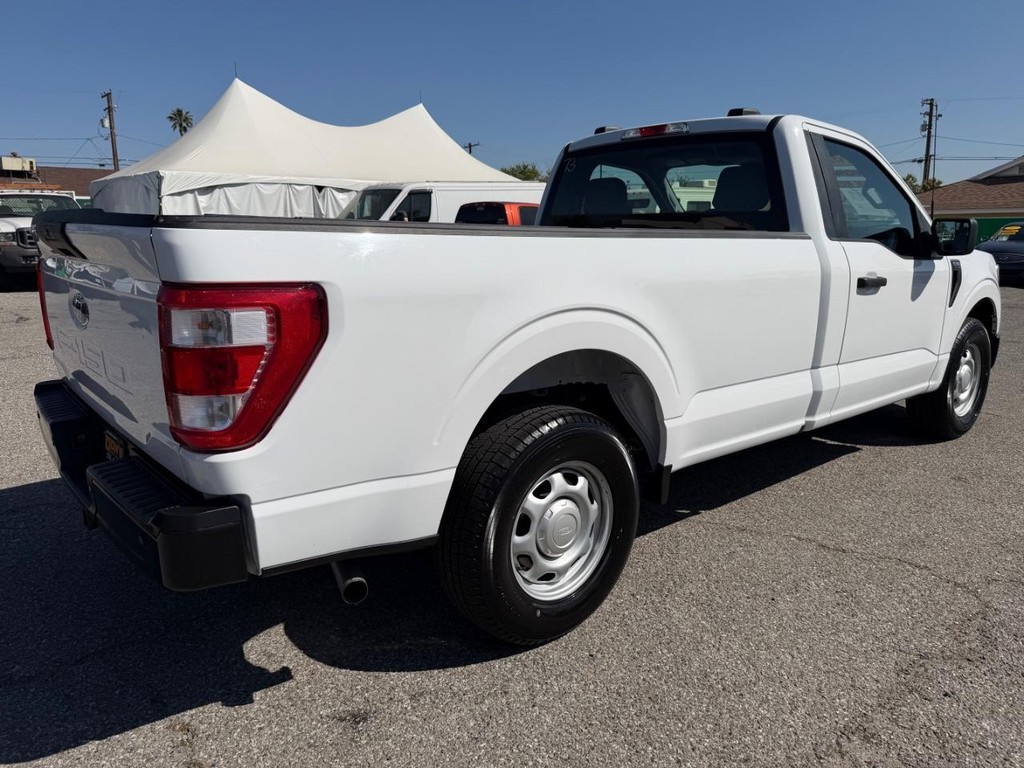 Ford F-150 Vehicle Full-screen Gallery Image 06
