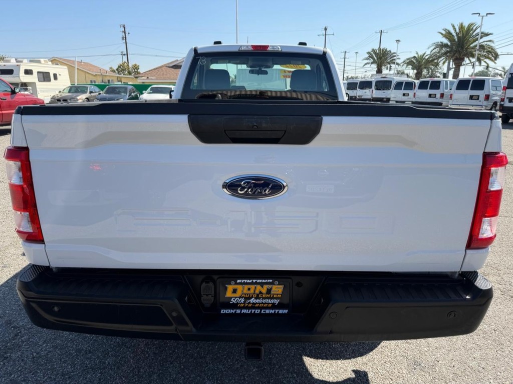 Ford F-150 Vehicle Full-screen Gallery Image 08