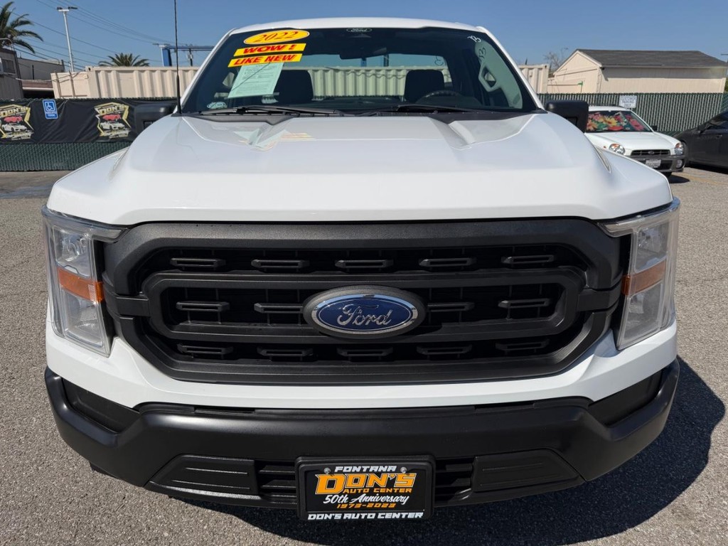 Ford F-150 Vehicle Full-screen Gallery Image 14