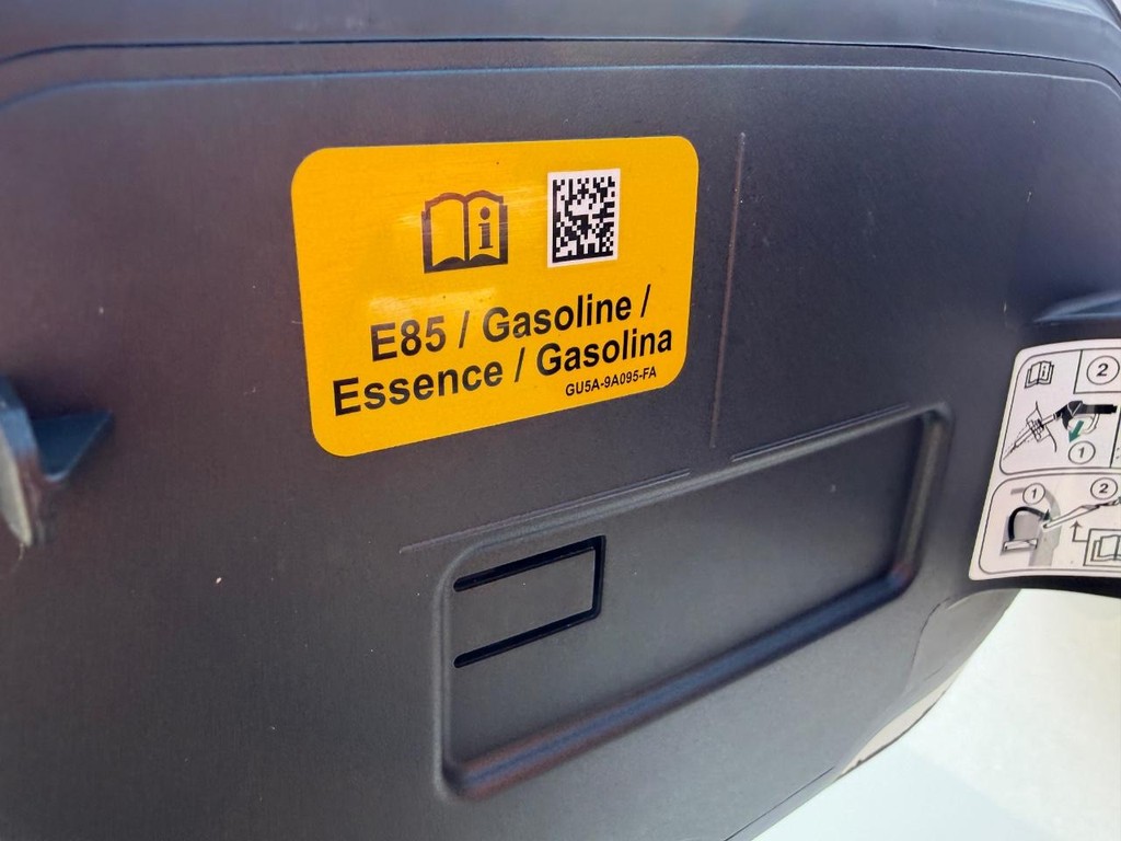 Ford F-150 Vehicle Full-screen Gallery Image 36