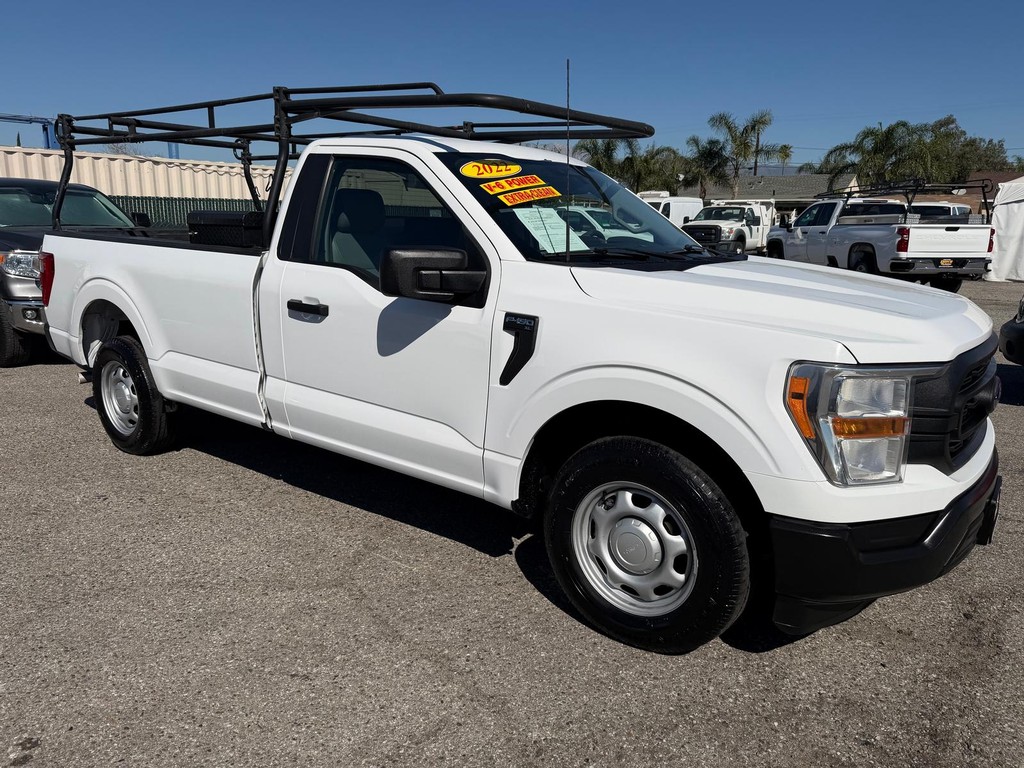 Ford F-150 Vehicle Full-screen Gallery Image 03