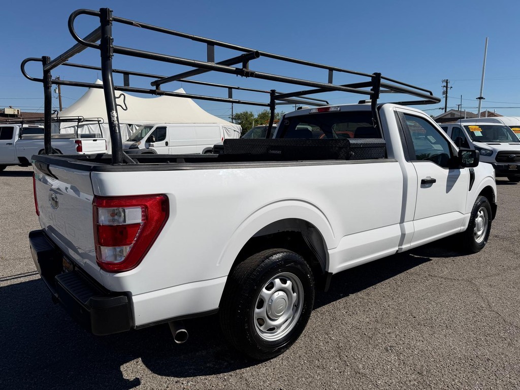 Ford F-150 Vehicle Full-screen Gallery Image 06