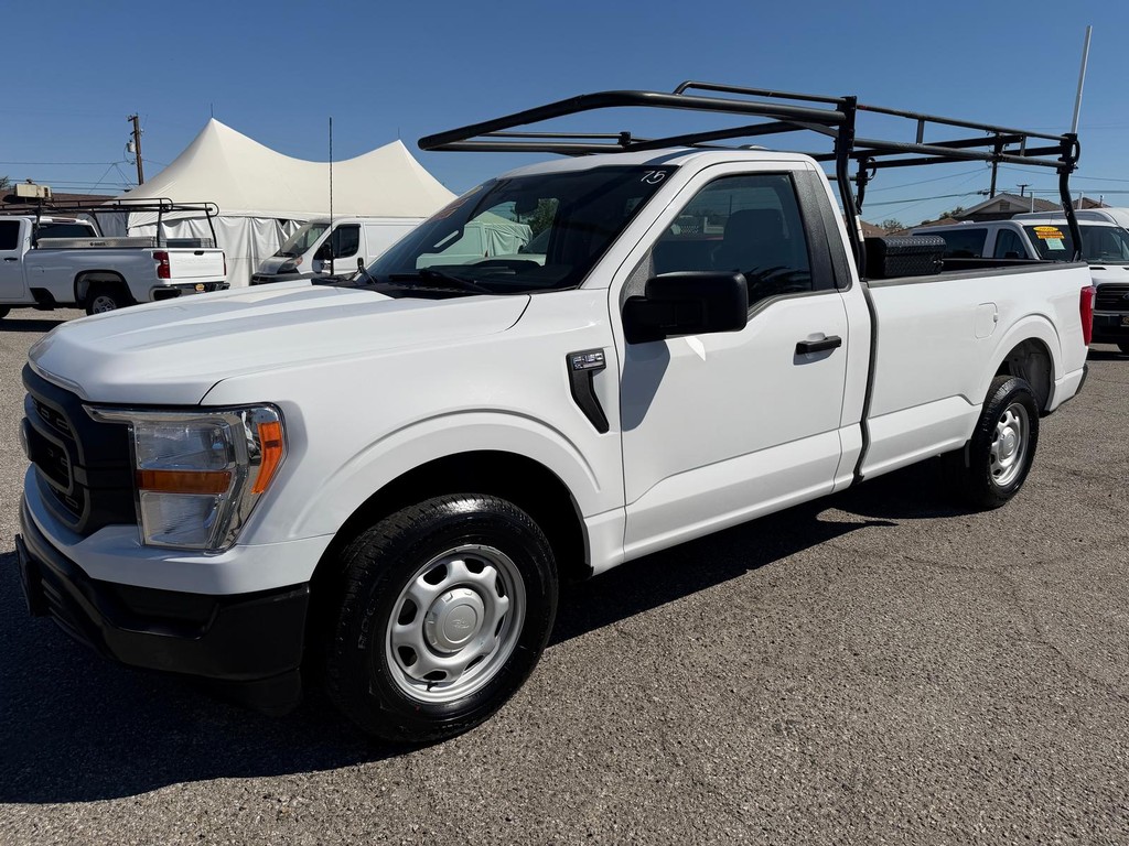 Ford F-150 Vehicle Full-screen Gallery Image 12