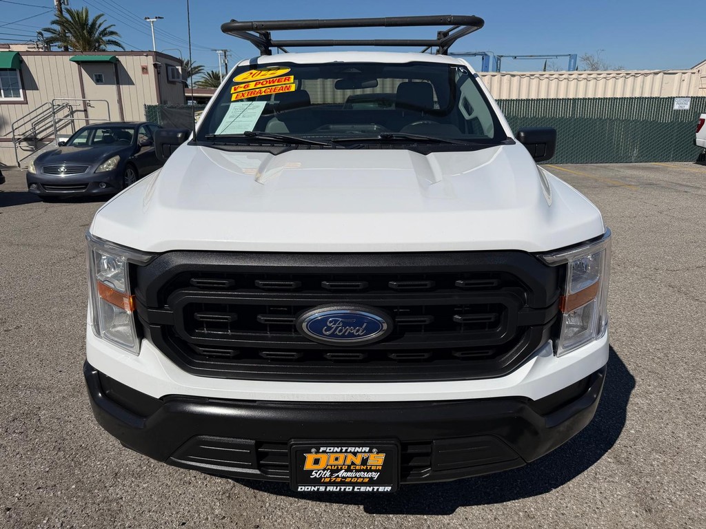 Ford F-150 Vehicle Full-screen Gallery Image 14