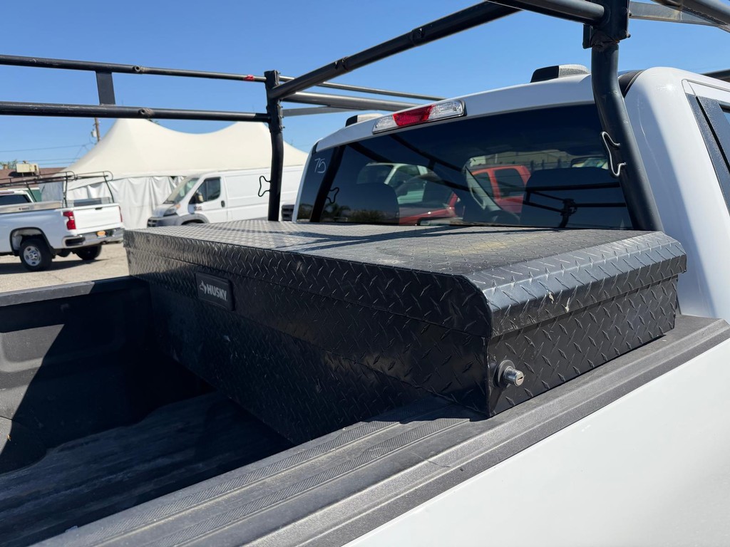 Ford F-150 Vehicle Full-screen Gallery Image 35