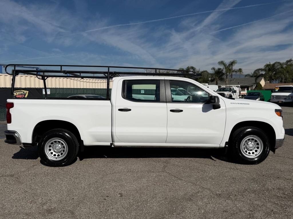 Chevrolet Silverado 1500 Vehicle Full-screen Gallery Image 05