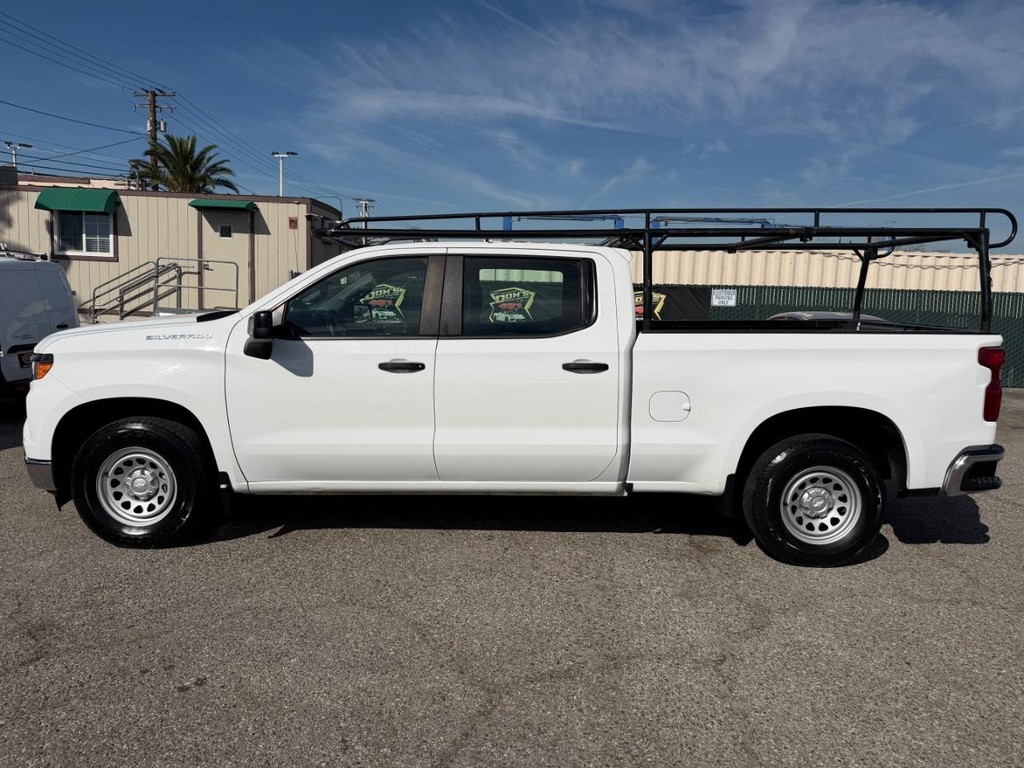 Chevrolet Silverado 1500 Vehicle Full-screen Gallery Image 11