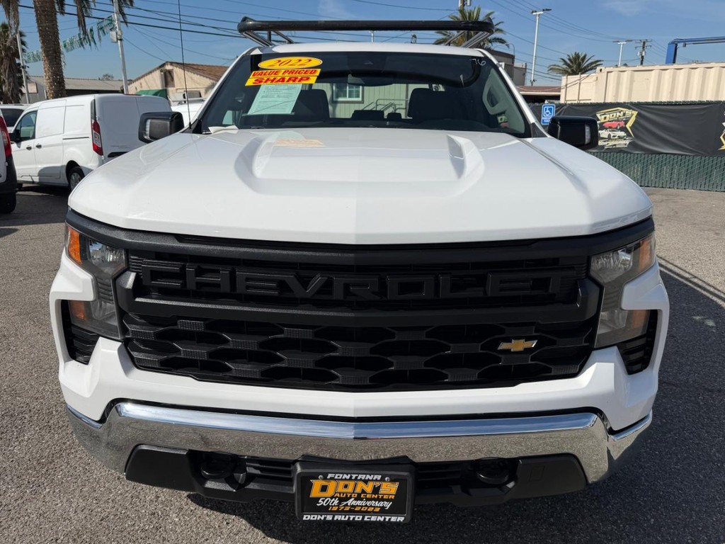 Chevrolet Silverado 1500 Vehicle Full-screen Gallery Image 14