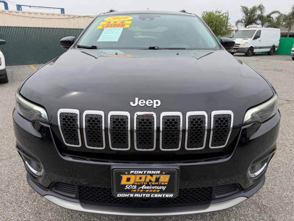 Jeep Cherokee Vehicle Full-screen Gallery Image 14