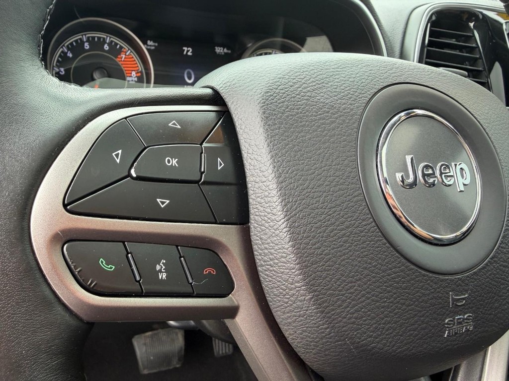 Jeep Cherokee Vehicle Full-screen Gallery Image 28