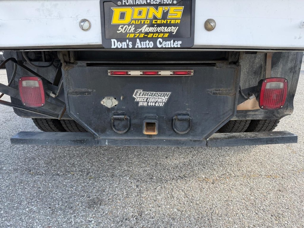 Ford F-550 Vehicle Full-screen Gallery Image 50