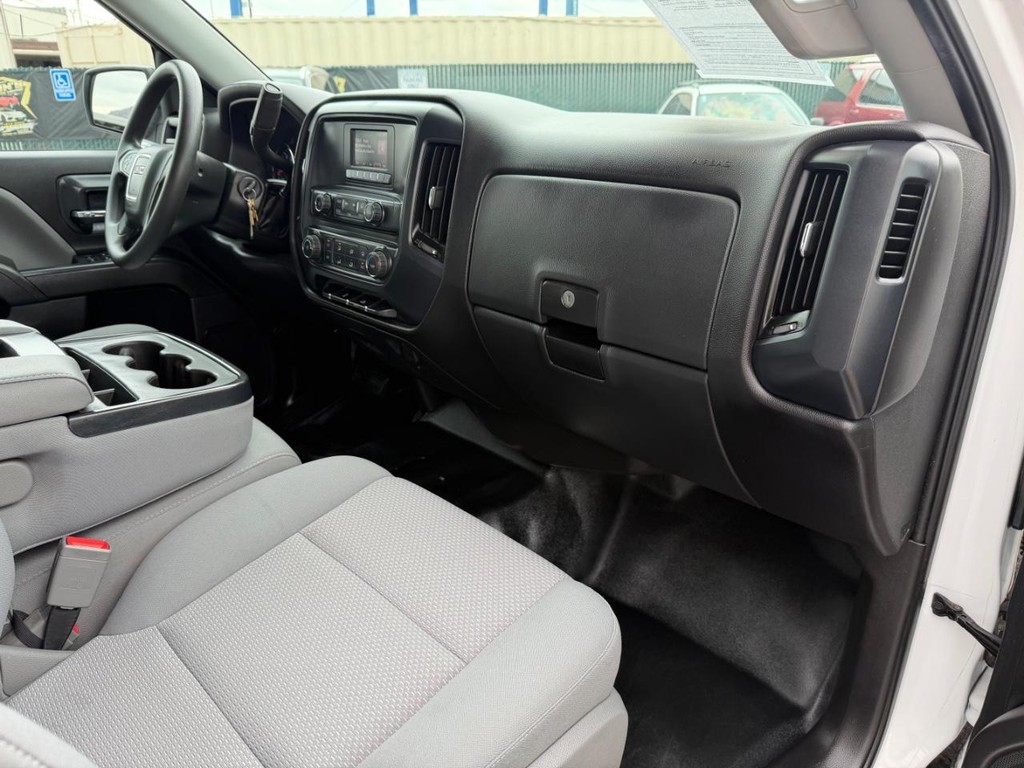 GMC Sierra 1500 Vehicle Full-screen Gallery Image 20