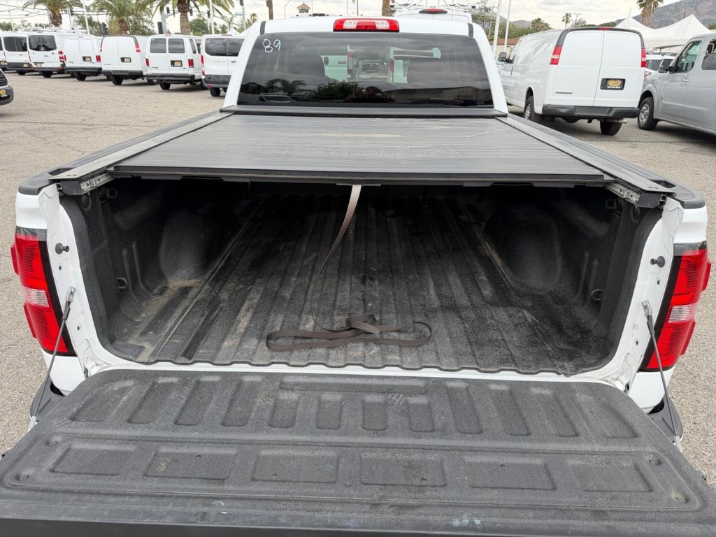 GMC Sierra 1500 Vehicle Full-screen Gallery Image 40