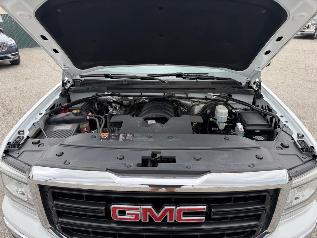 GMC Sierra 1500 Vehicle Full-screen Gallery Image 44