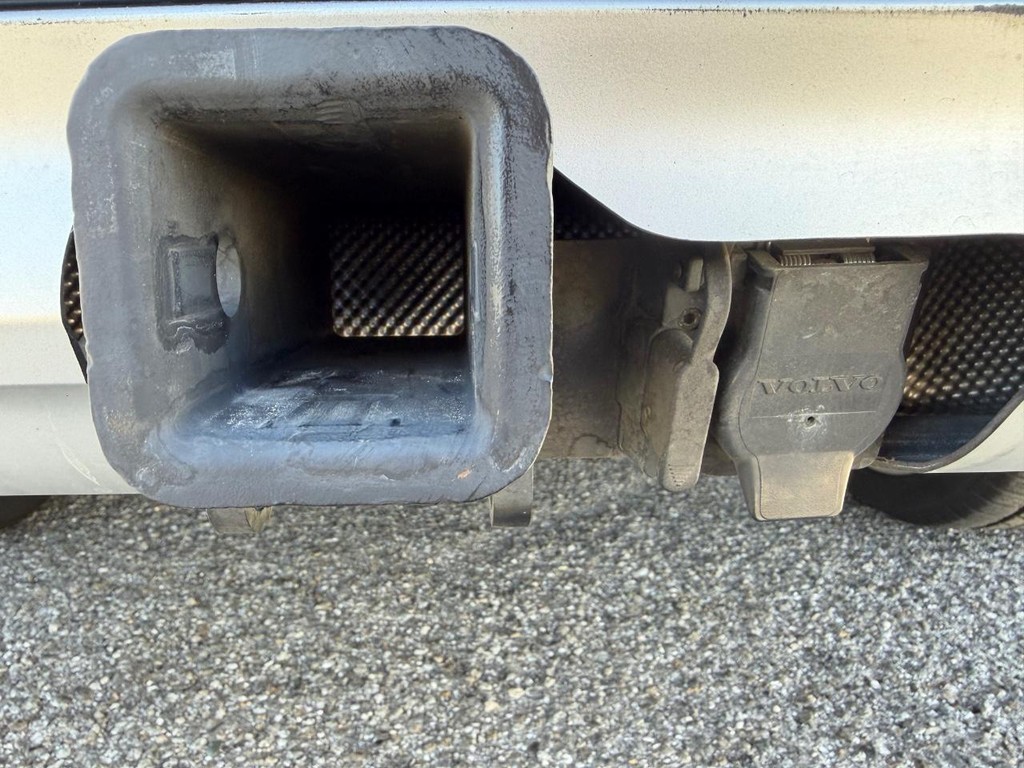 Volvo XC90 Vehicle Full-screen Gallery Image 50