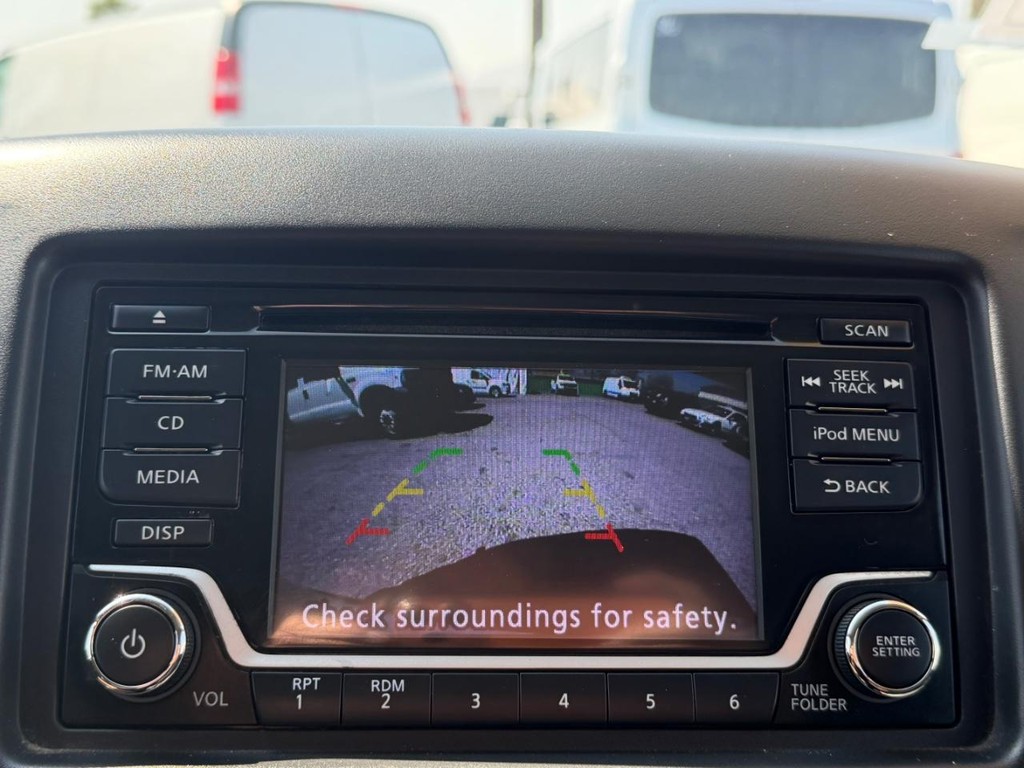 Nissan NV200 Vehicle Full-screen Gallery Image 39