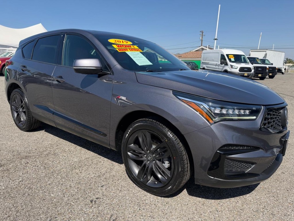 Acura RDX Vehicle Full-screen Gallery Image 03