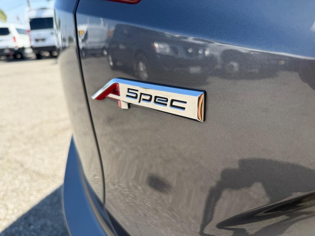 Acura RDX Vehicle Full-screen Gallery Image 51