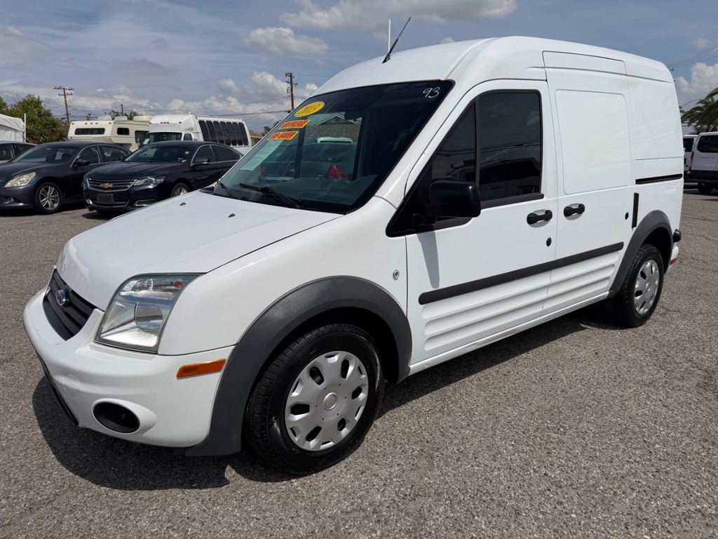 Ford Transit Connect Vehicle Full-screen Gallery Image 13