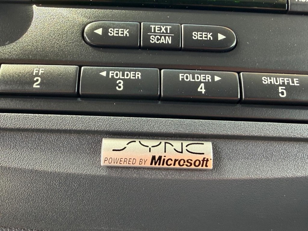 Ford Transit Connect Vehicle Full-screen Gallery Image 44