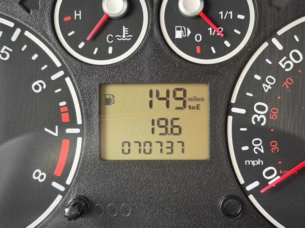 Ford Transit Connect Vehicle Full-screen Gallery Image 46