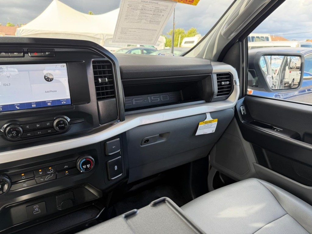 Ford F-150 Vehicle Full-screen Gallery Image 33