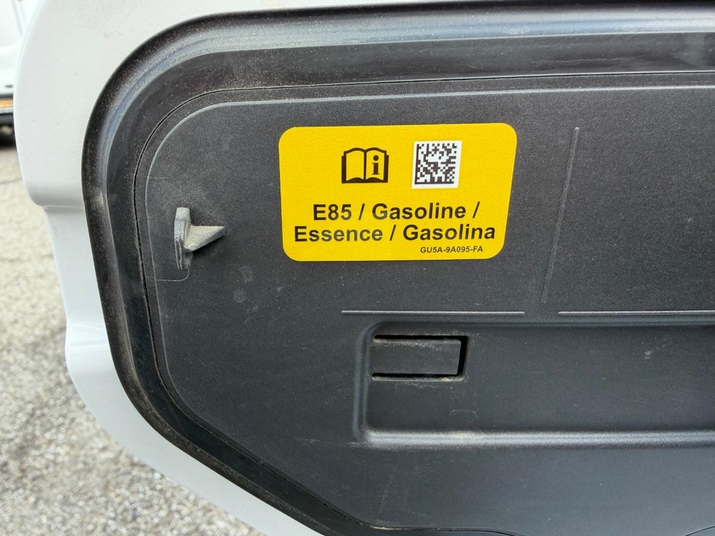 Ford F-150 Vehicle Full-screen Gallery Image 46