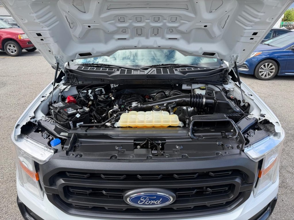 Ford F-150 Vehicle Full-screen Gallery Image 47