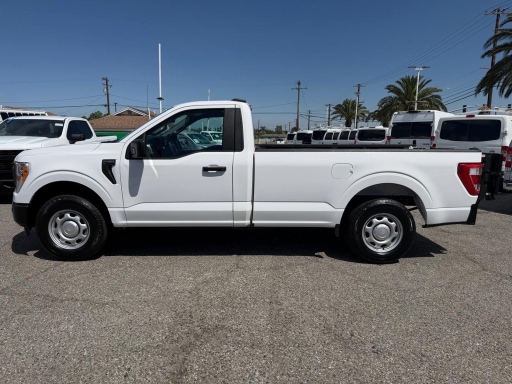 Ford F-150 Vehicle Full-screen Gallery Image 11