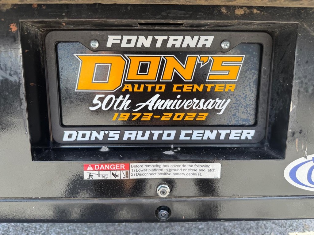 Ford F-150 Vehicle Full-screen Gallery Image 32