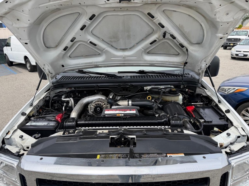 Ford F-250 Vehicle Full-screen Gallery Image 43