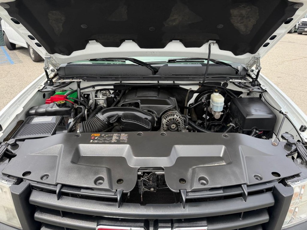 GMC Sierra 1500 Vehicle Full-screen Gallery Image 37