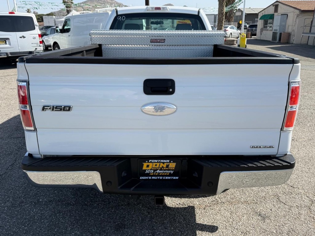 Ford F-150 Vehicle Full-screen Gallery Image 08