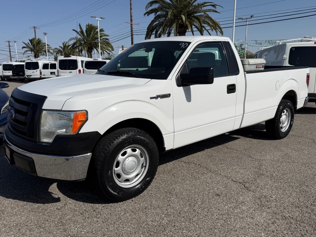 Ford F-150 Vehicle Full-screen Gallery Image 12