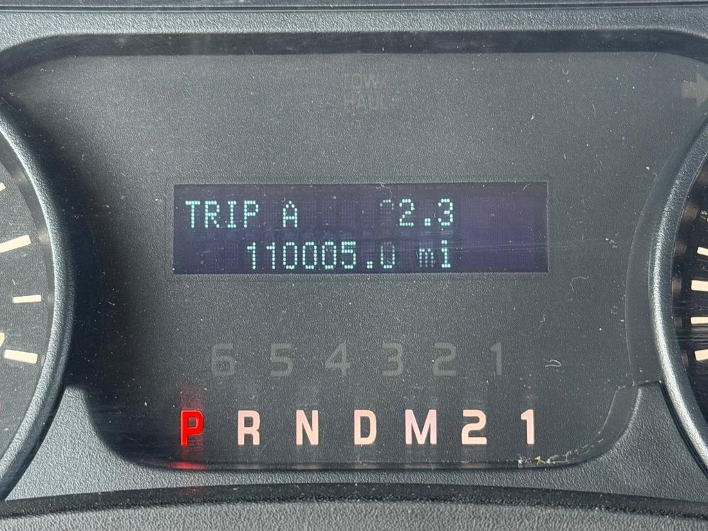 Ford F-150 Vehicle Full-screen Gallery Image 28