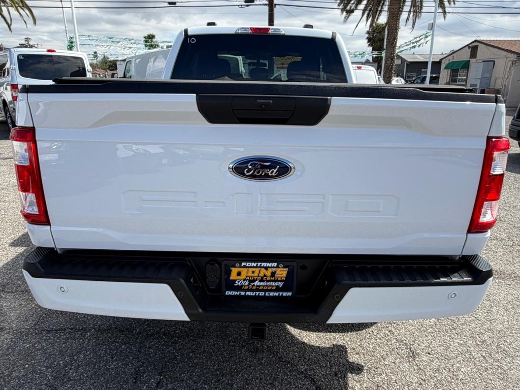 Ford F-150 Vehicle Full-screen Gallery Image 08