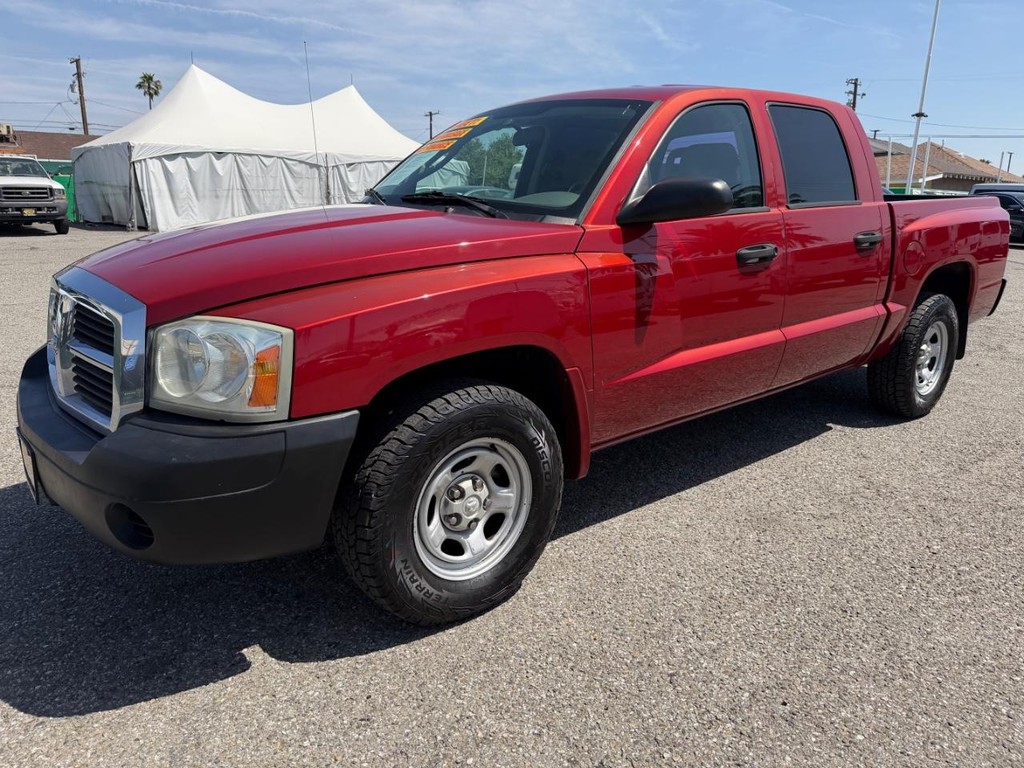 Dodge Dakota Vehicle Full-screen Gallery Image 17