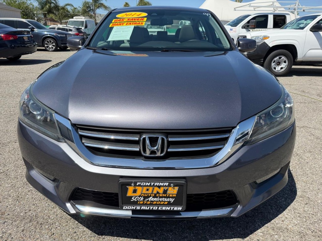 Honda Accord Vehicle Full-screen Gallery Image 14