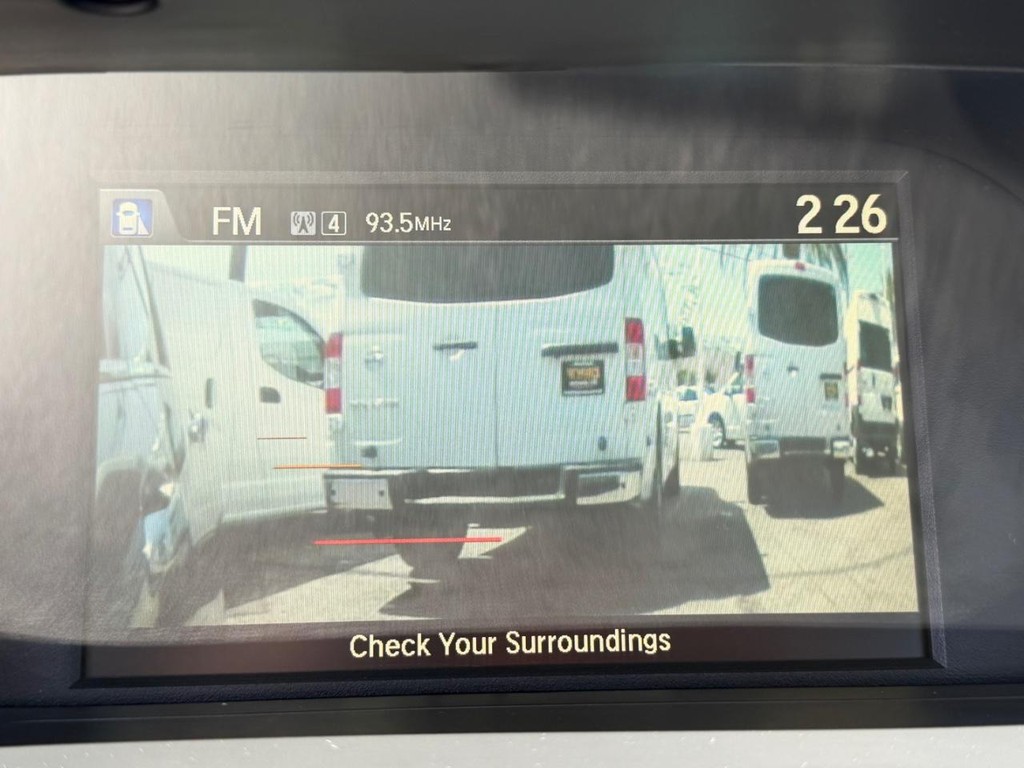 Honda Accord Vehicle Full-screen Gallery Image 45