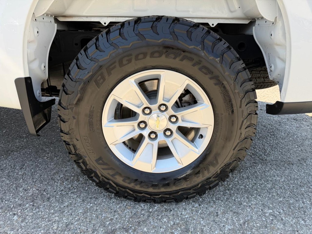 Chevrolet Silverado 1500 Vehicle Full-screen Gallery Image 53