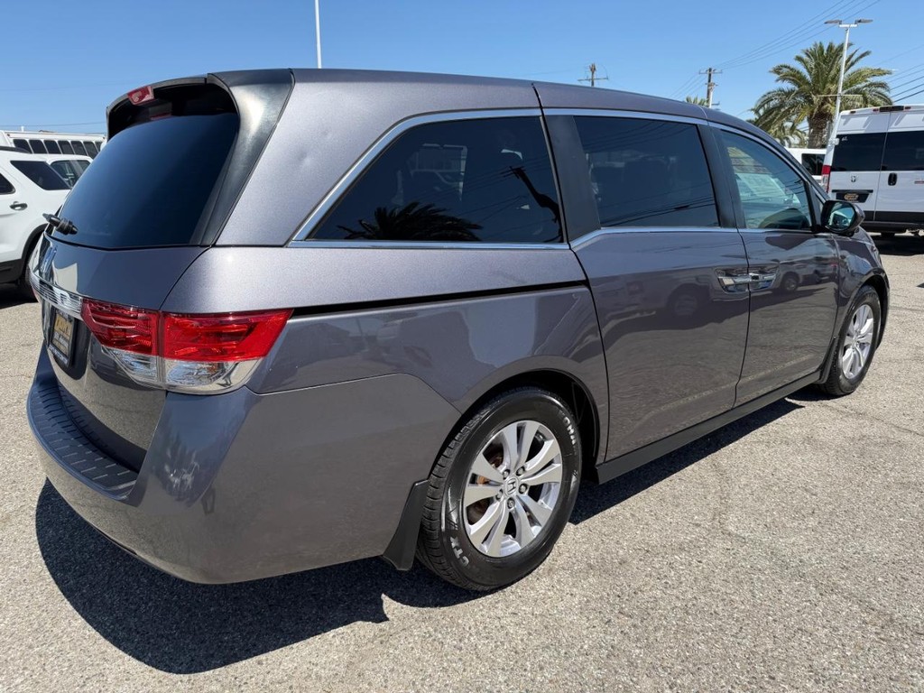 Honda Odyssey Vehicle Full-screen Gallery Image 09