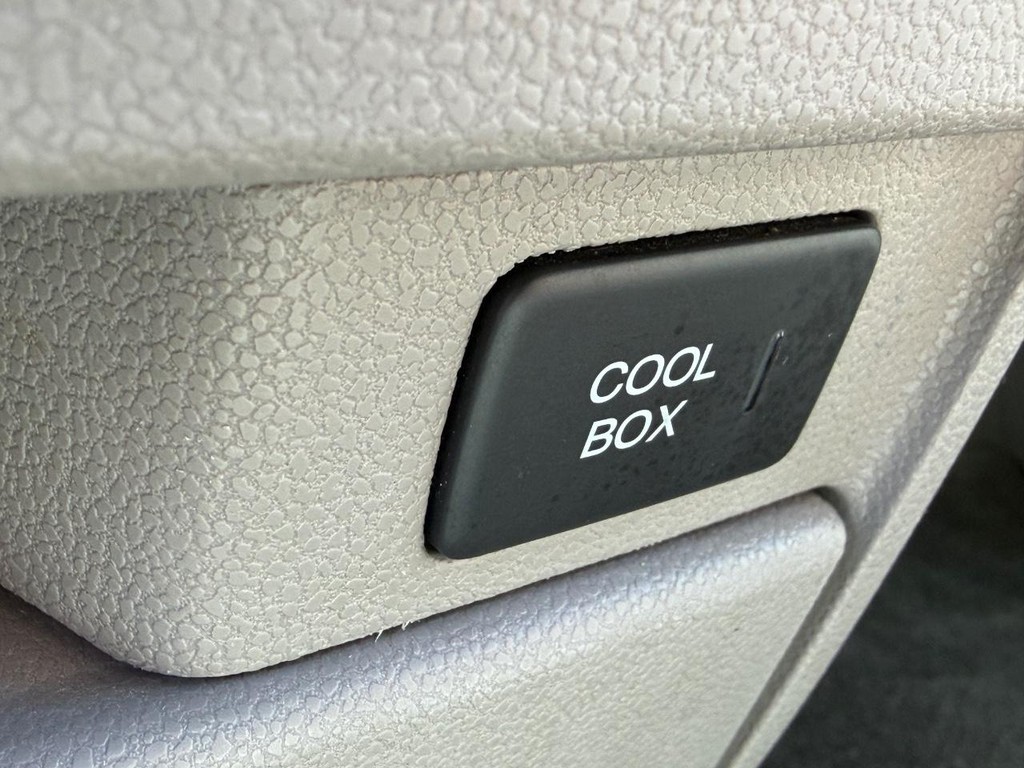 Honda Odyssey Vehicle Full-screen Gallery Image 36