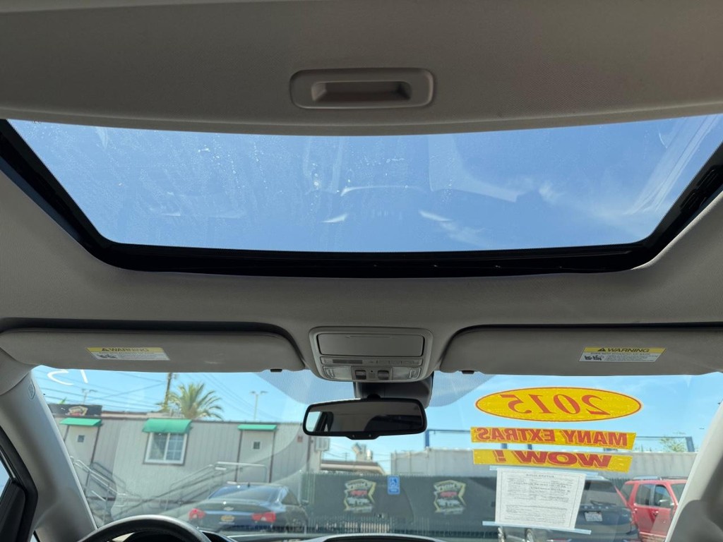 Honda Odyssey Vehicle Full-screen Gallery Image 37