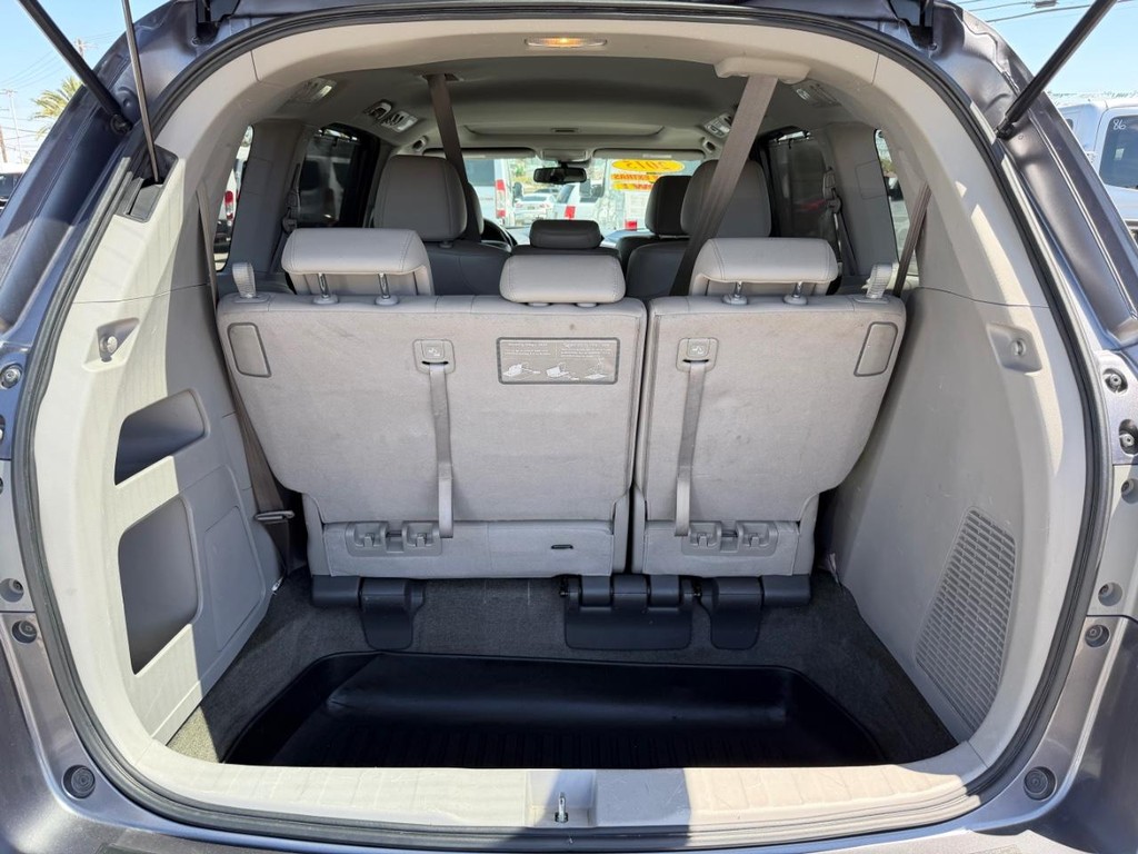 Honda Odyssey Vehicle Full-screen Gallery Image 48