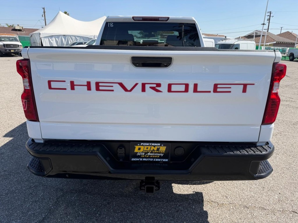 Chevrolet Silverado 1500 Vehicle Full-screen Gallery Image 08