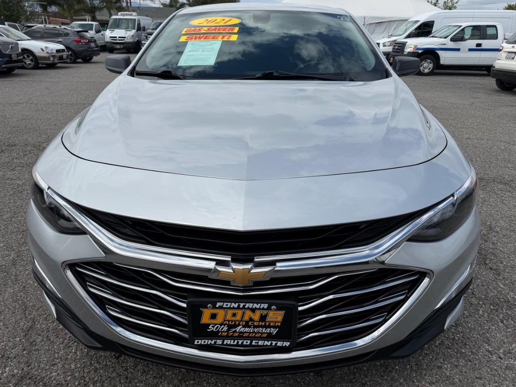 Chevrolet Malibu Vehicle Full-screen Gallery Image 14