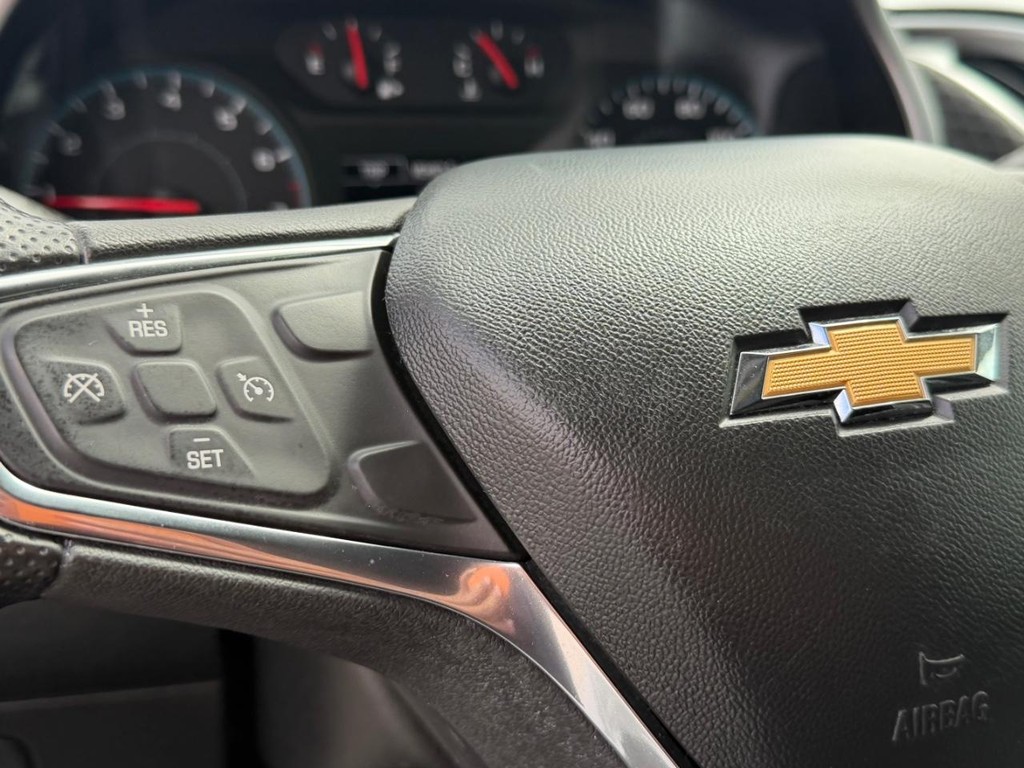 Chevrolet Malibu Vehicle Full-screen Gallery Image 28