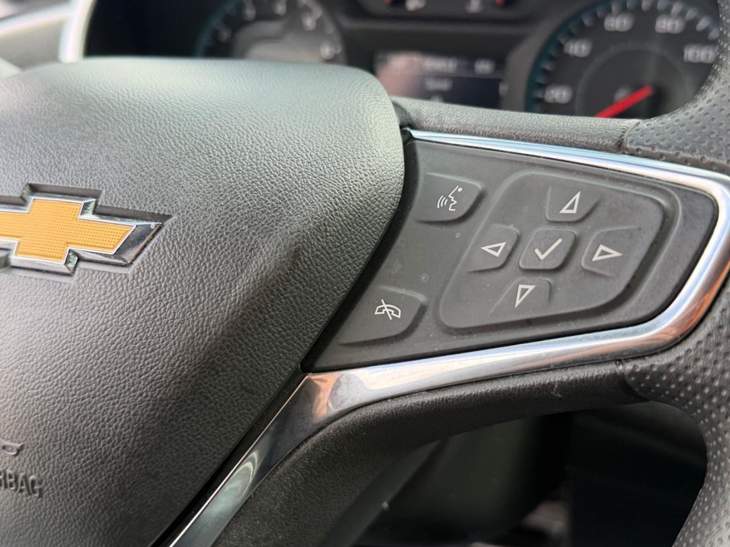 Chevrolet Malibu Vehicle Full-screen Gallery Image 29